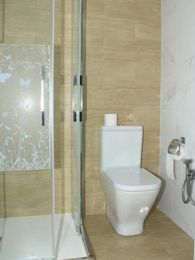 Apartamento R Y C Avilés Exterior foto