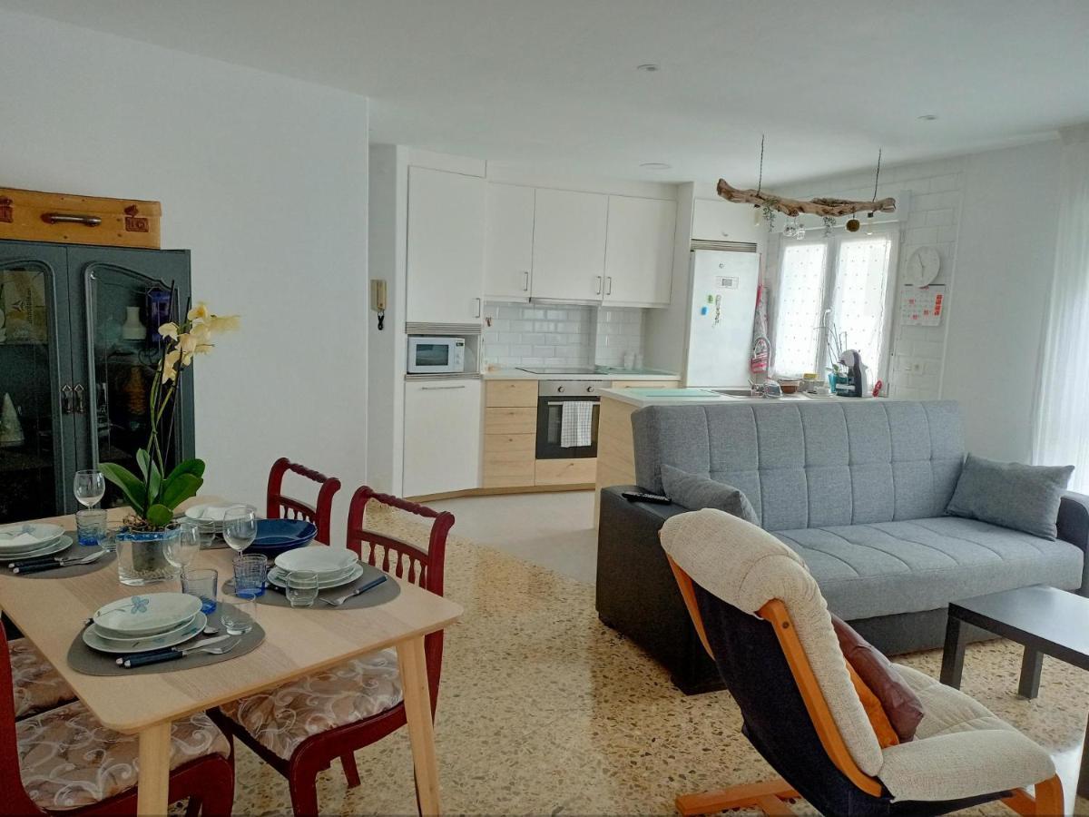 Apartamento R Y C Avilés Exterior foto